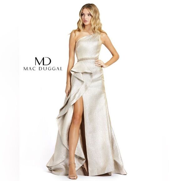 Mac Duggal Evening/ size 14 - Picture 4 of 10
